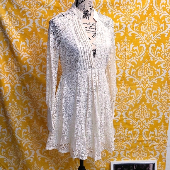 Free People Dresses & Skirts - NWT FREE PEOPLE OVORY LACE LONG SLEEVE BABYDOLL DRESS 4